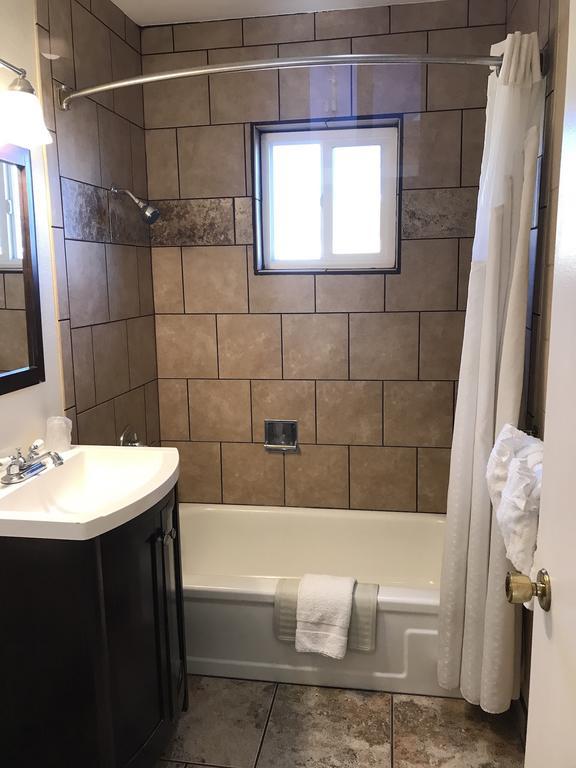 Townhouse Inn & Suites 클라마스 팔스 외부 사진