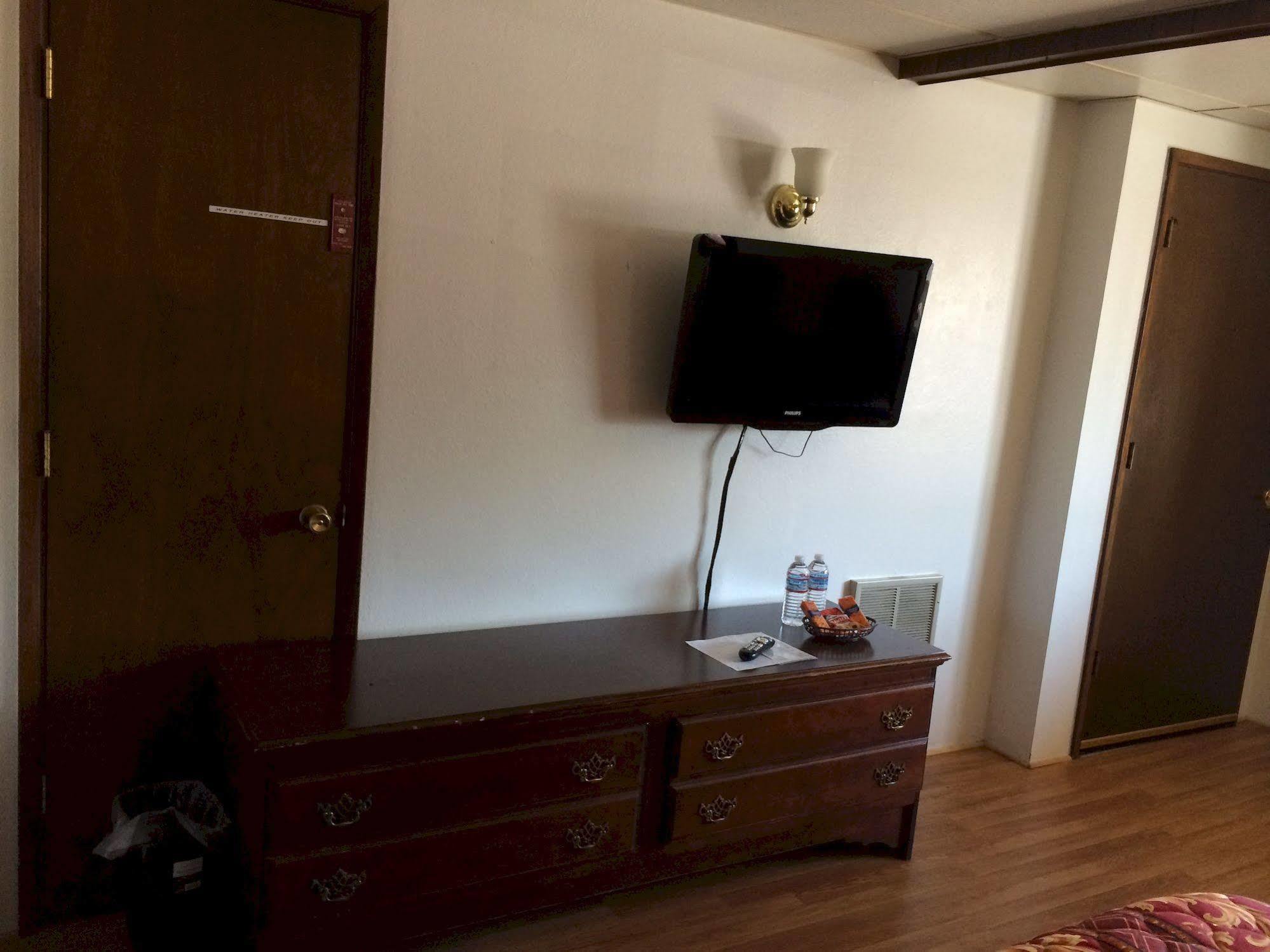 Townhouse Inn & Suites 클라마스 팔스 외부 사진