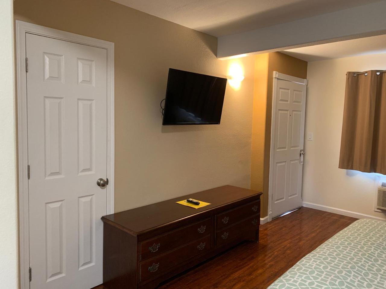 Townhouse Inn & Suites 클라마스 팔스 외부 사진